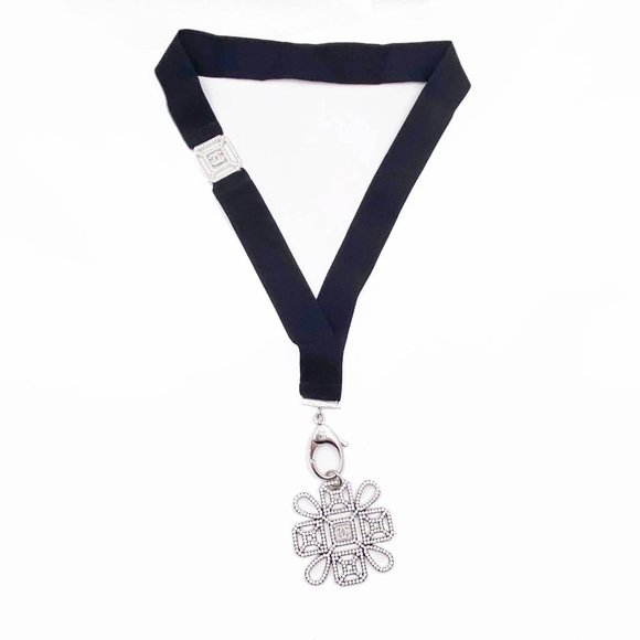 Chanel Silver CC Detachable Pendant Necklace - Picture 1 of 5